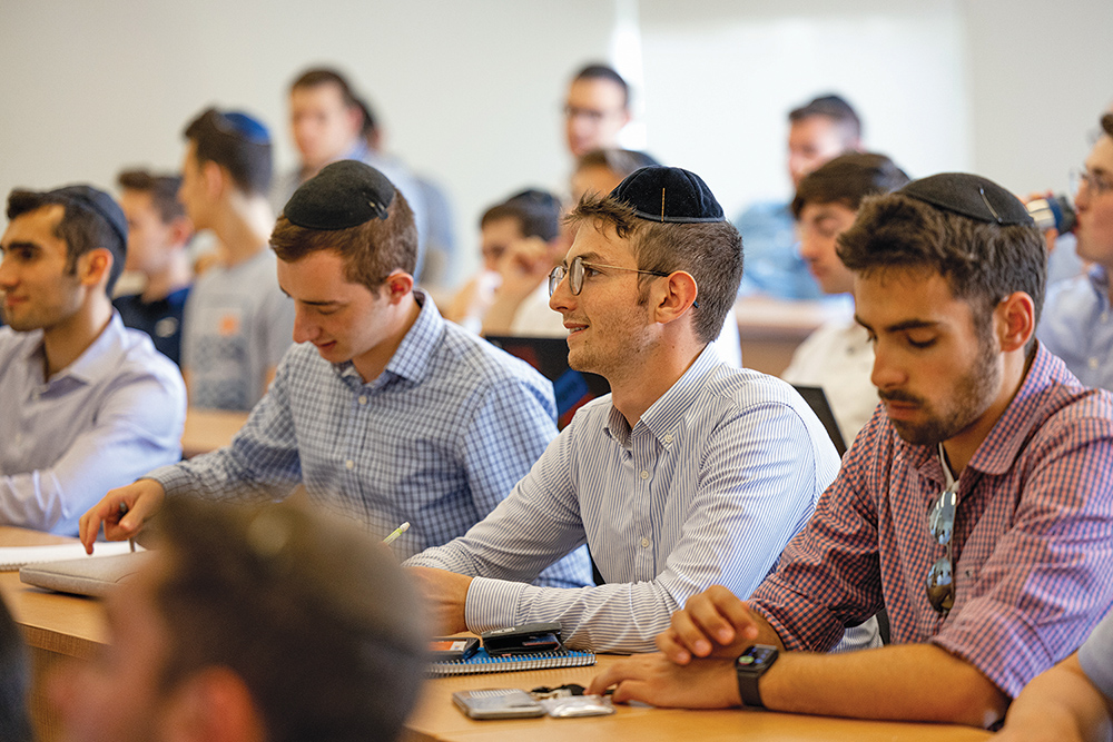 Yeshiva University Celebrates Record Enrollment The Jewish Link