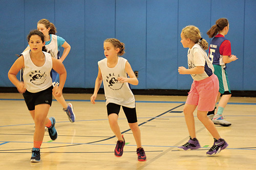 Emily Mehler and the Malka Abrahams team hustle back on defense. credit shalom mehler
